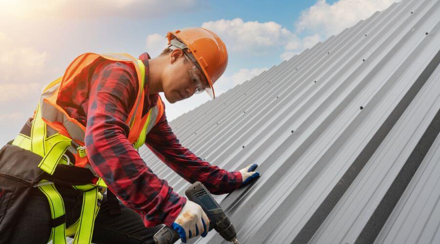 Professional Emergency Roof Repairs services in Shumway, IL